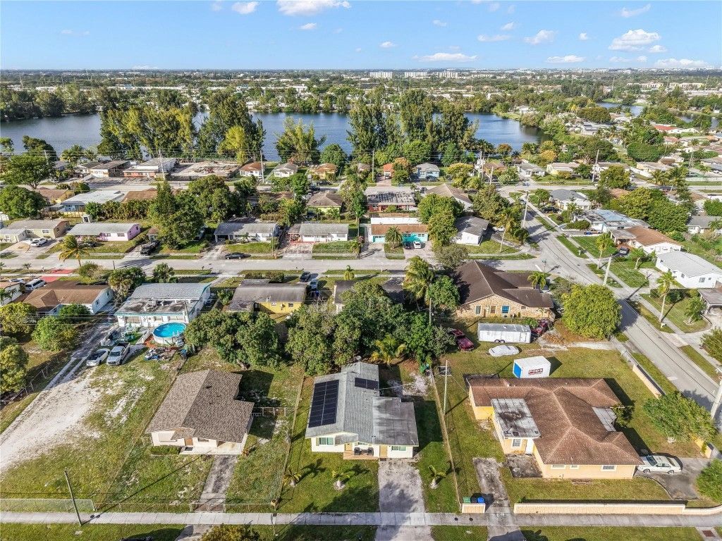 2711 NW 24th Court, Fort Lauderdale, FL 33311 Photo