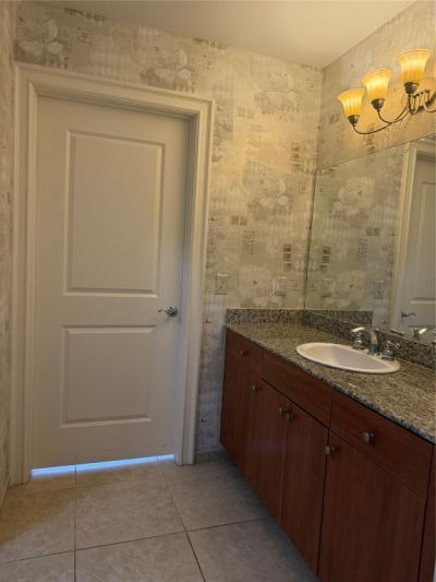 16135 Emerald Estates Drive, Unit 261, Weston, FL 33331 Photo