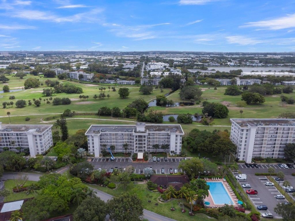 3000 N Palm Aire Drive, Unit 107, Pompano Beach, FL 33069 Photo