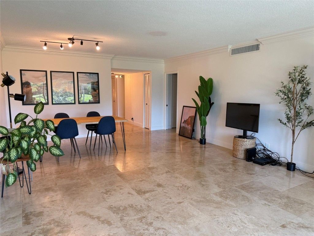 3000 N Palm Aire Drive, Unit 107, Pompano Beach, FL 33069 Photo