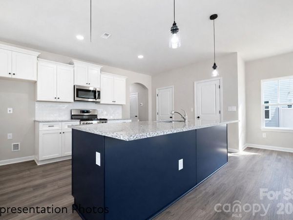 5901 Wallace Avenue, Charlotte, NC 28212