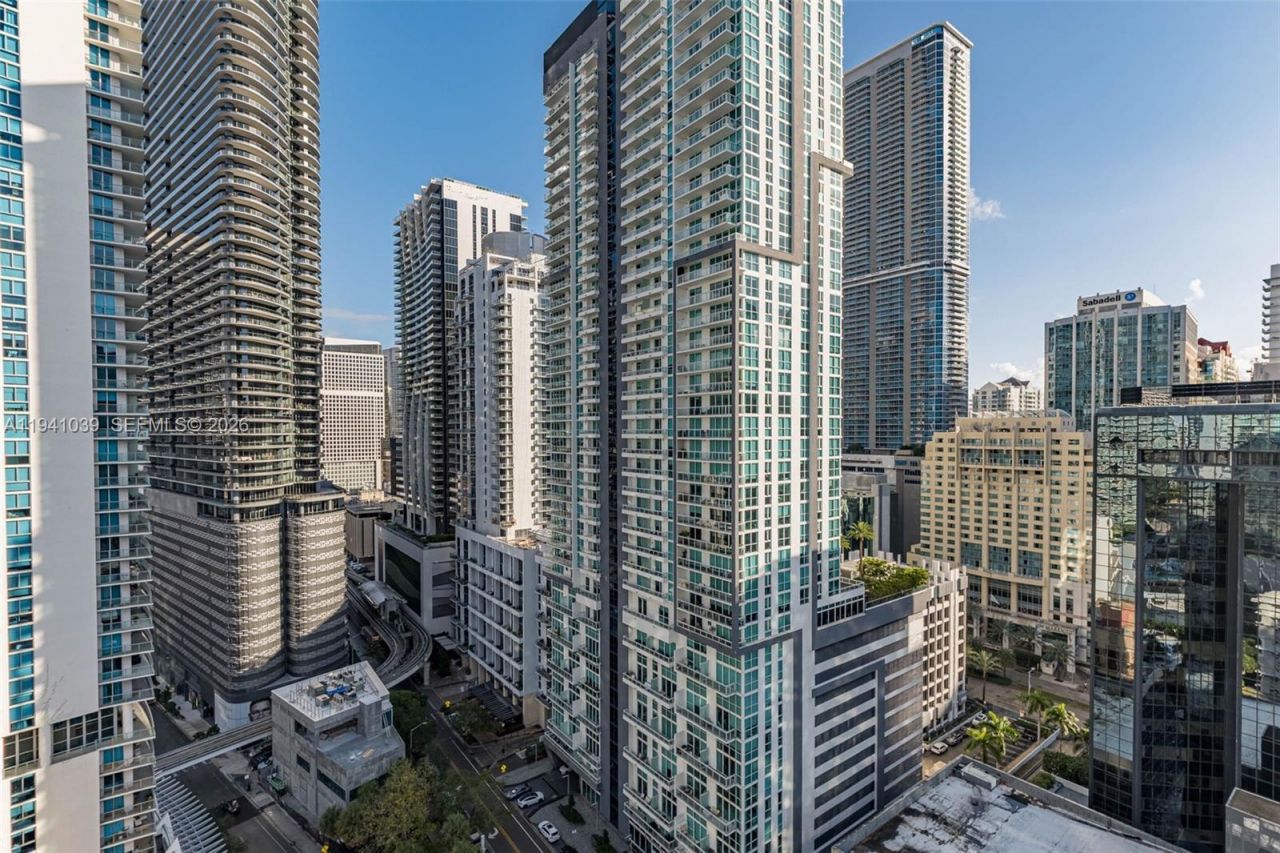 1250 S Miami Ave, Unit 2212, Miami, FL 33130 Photo