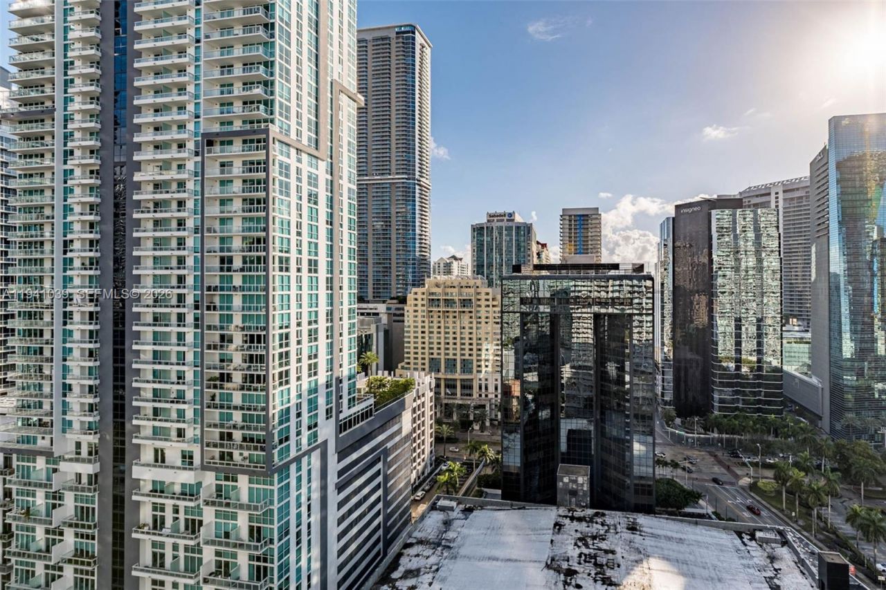 1250 S Miami Ave, Unit 2212, Miami, FL 33130 Photo