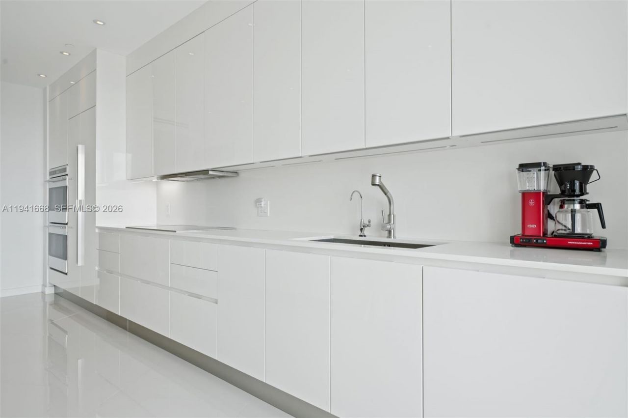 9601 Collins Ave, Unit 908, Bal Harbour, FL 33154 Photo