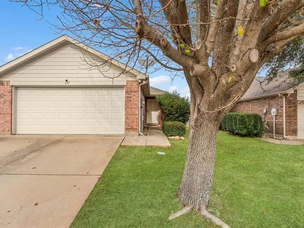 497 Brookbank Drive, Crowley, TX 76036