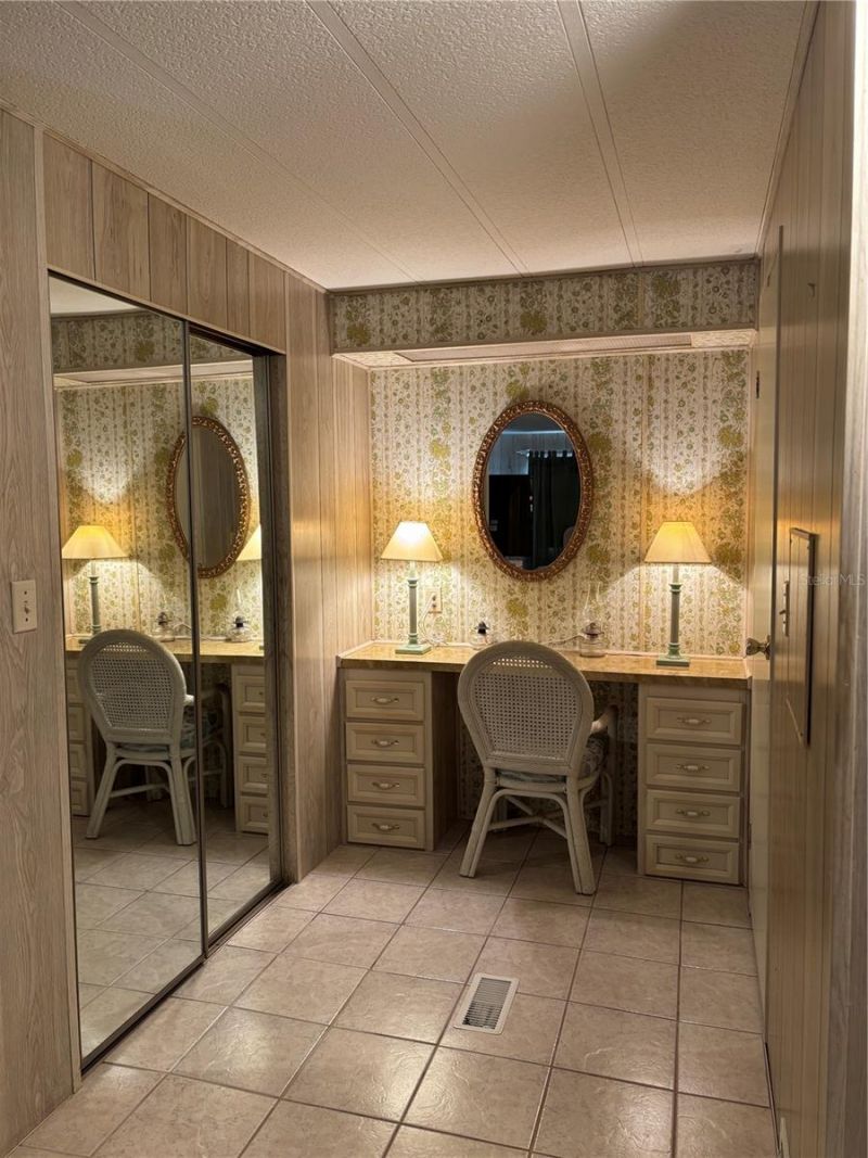 808 53rd Avenue E, Unit 75, Bradenton, FL 34203 Photo