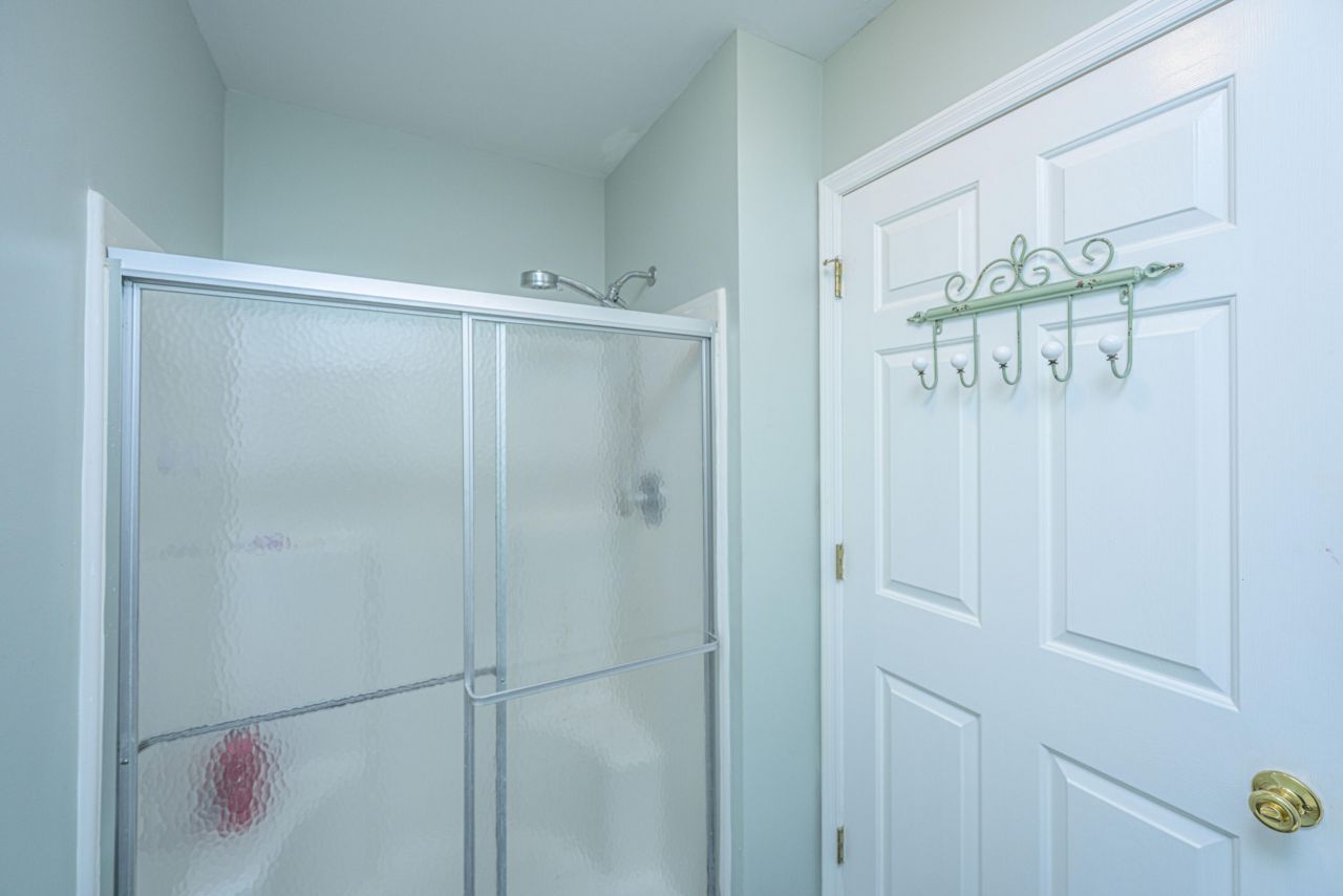 1407 Amanda Park Lane Photo 25