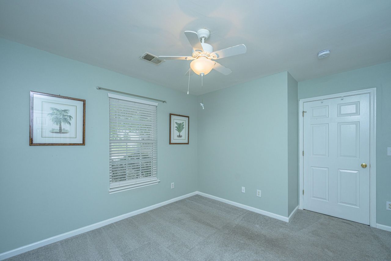 1407 Amanda Park Lane Photo 26