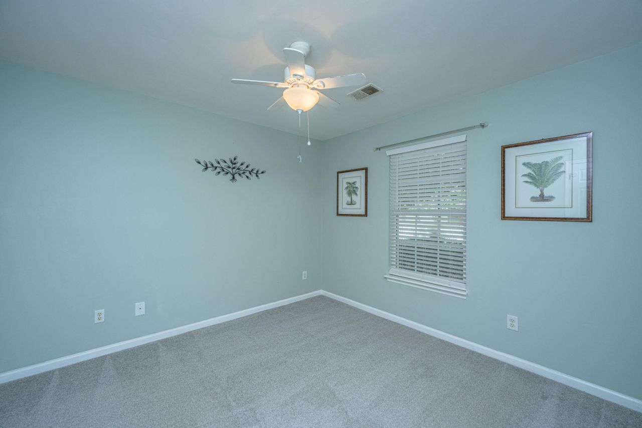 1407 Amanda Park Lane Photo 27