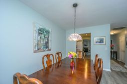 1407 Amanda Park Lane photo 4