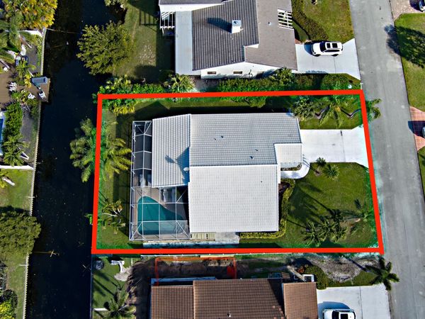 7017 NW 3rd Avenue SE, Boca Raton, FL 33487