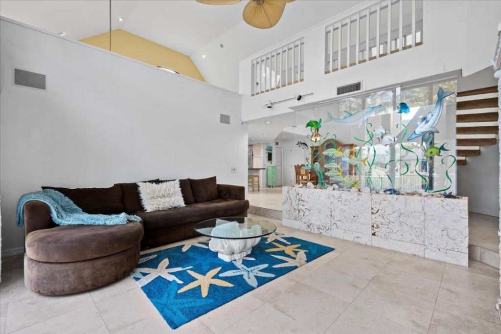 9363 SE Cove Point Street, Tequesta, FL 33469 Photo