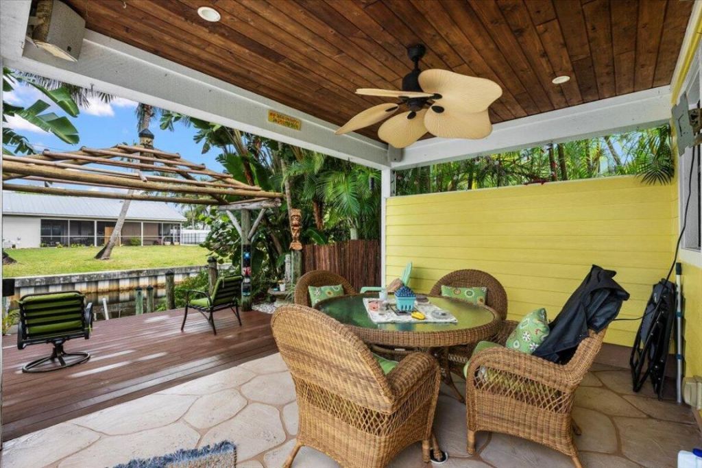 9363 SE Cove Point Street, Tequesta, FL 33469 Photo