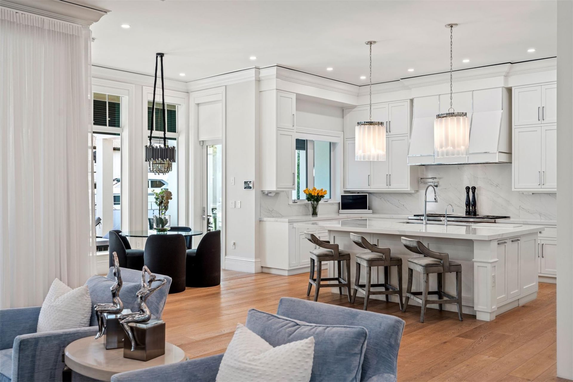 400 Coral Way, Fort Lauderdale, FL 33301 Photo