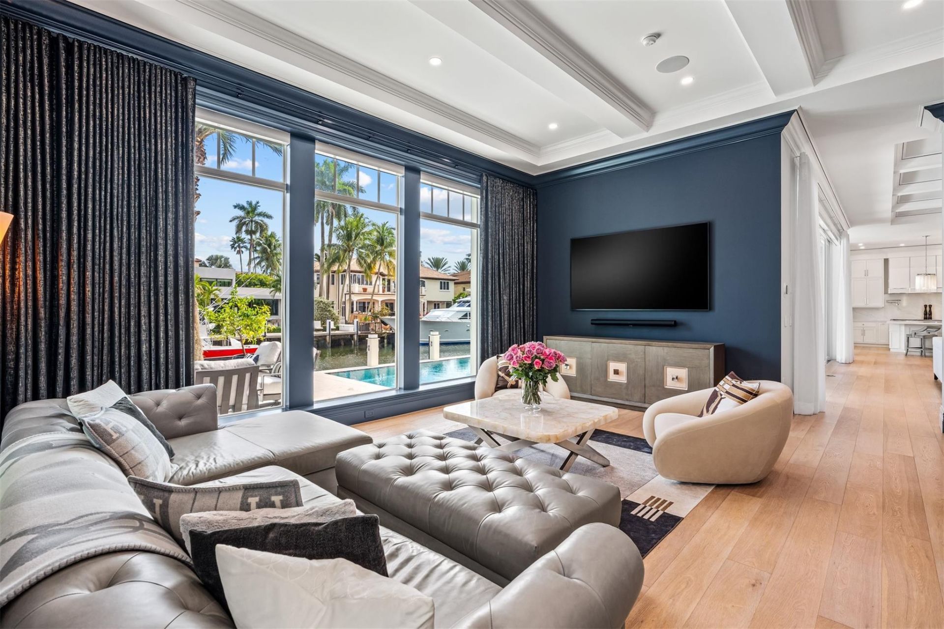 400 Coral Way, Fort Lauderdale, FL 33301 Photo