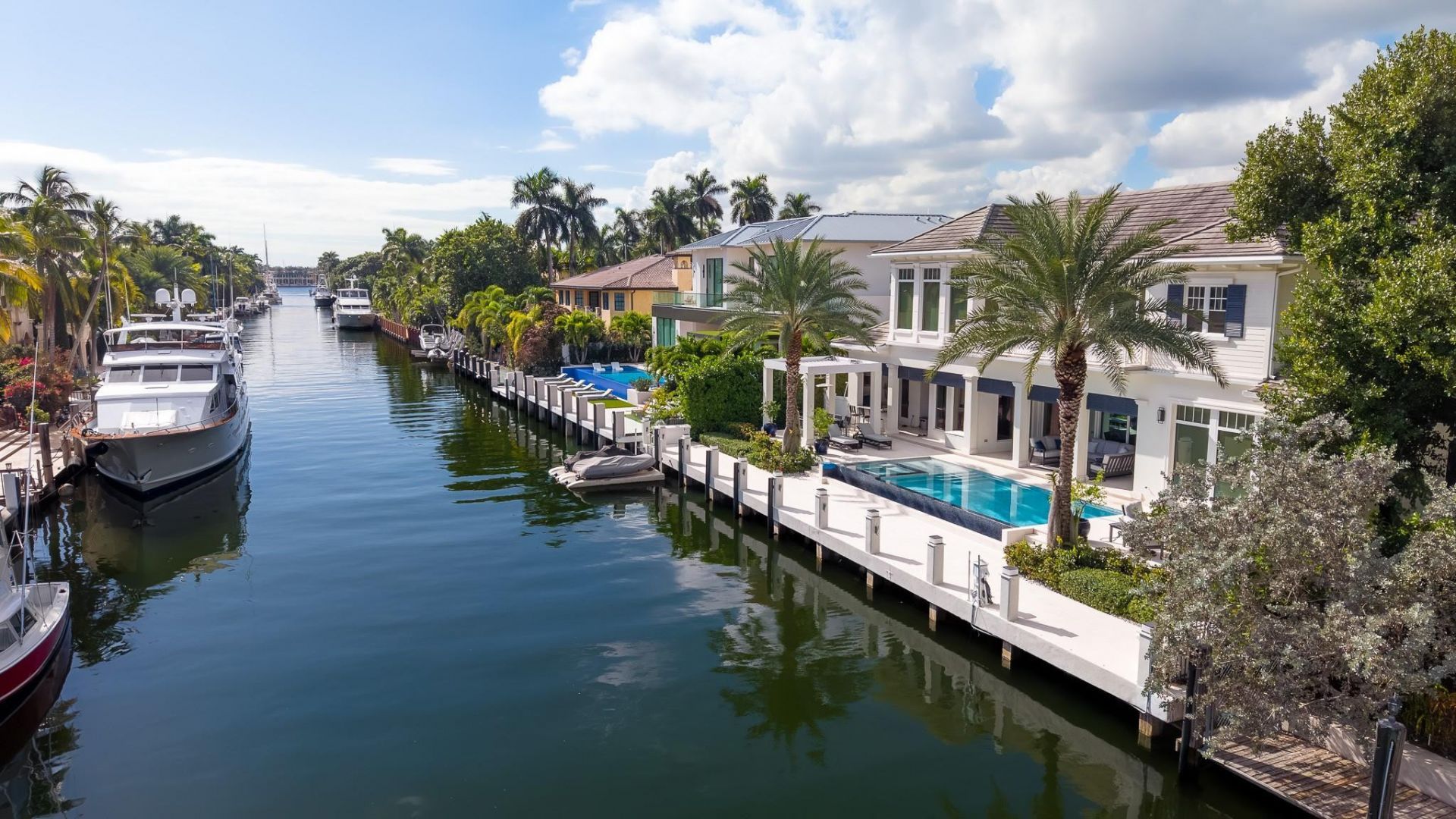 400 Coral Way, Fort Lauderdale, FL 33301 Photo