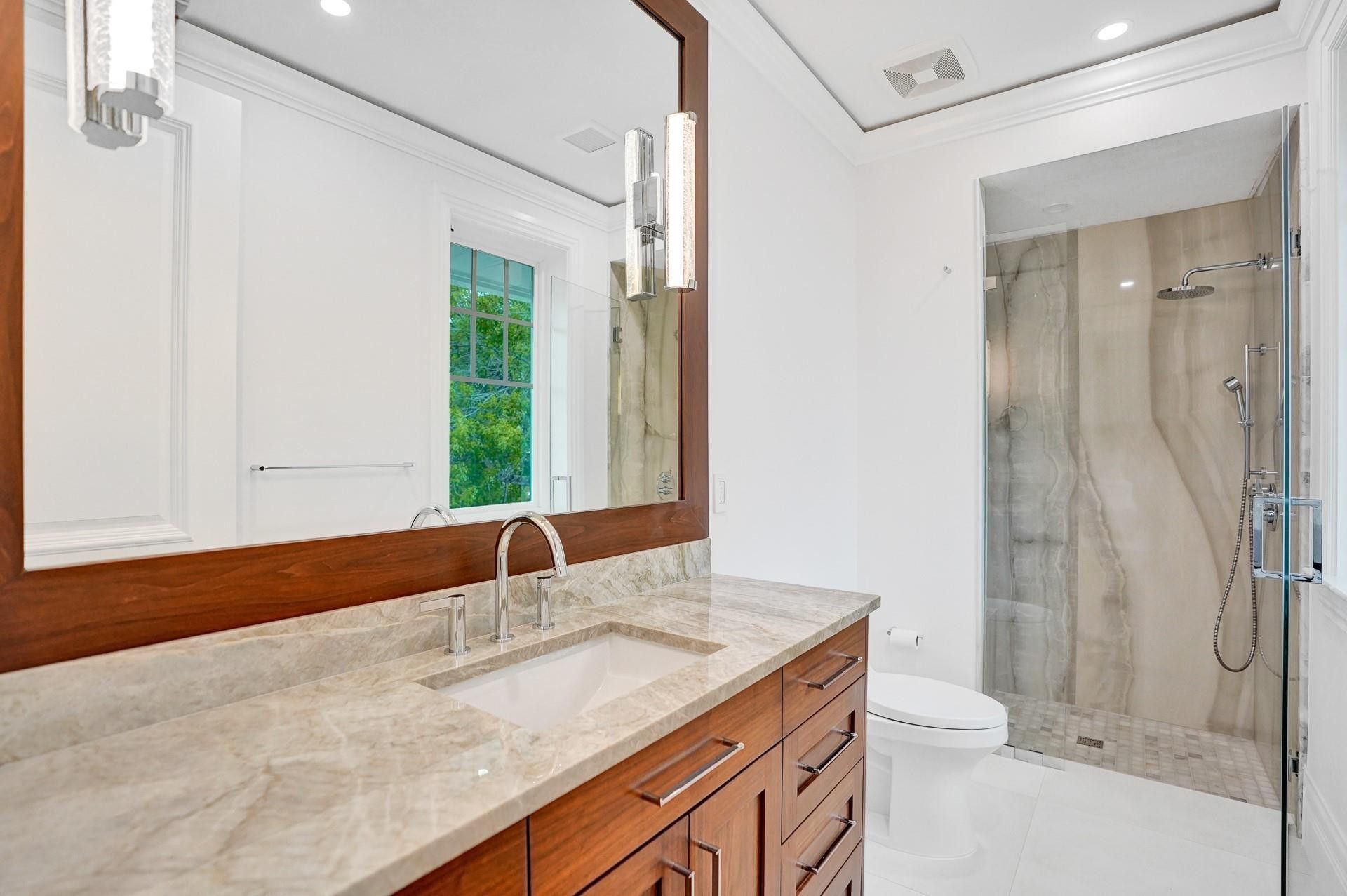 400 Coral Way, Fort Lauderdale, FL 33301 Photo