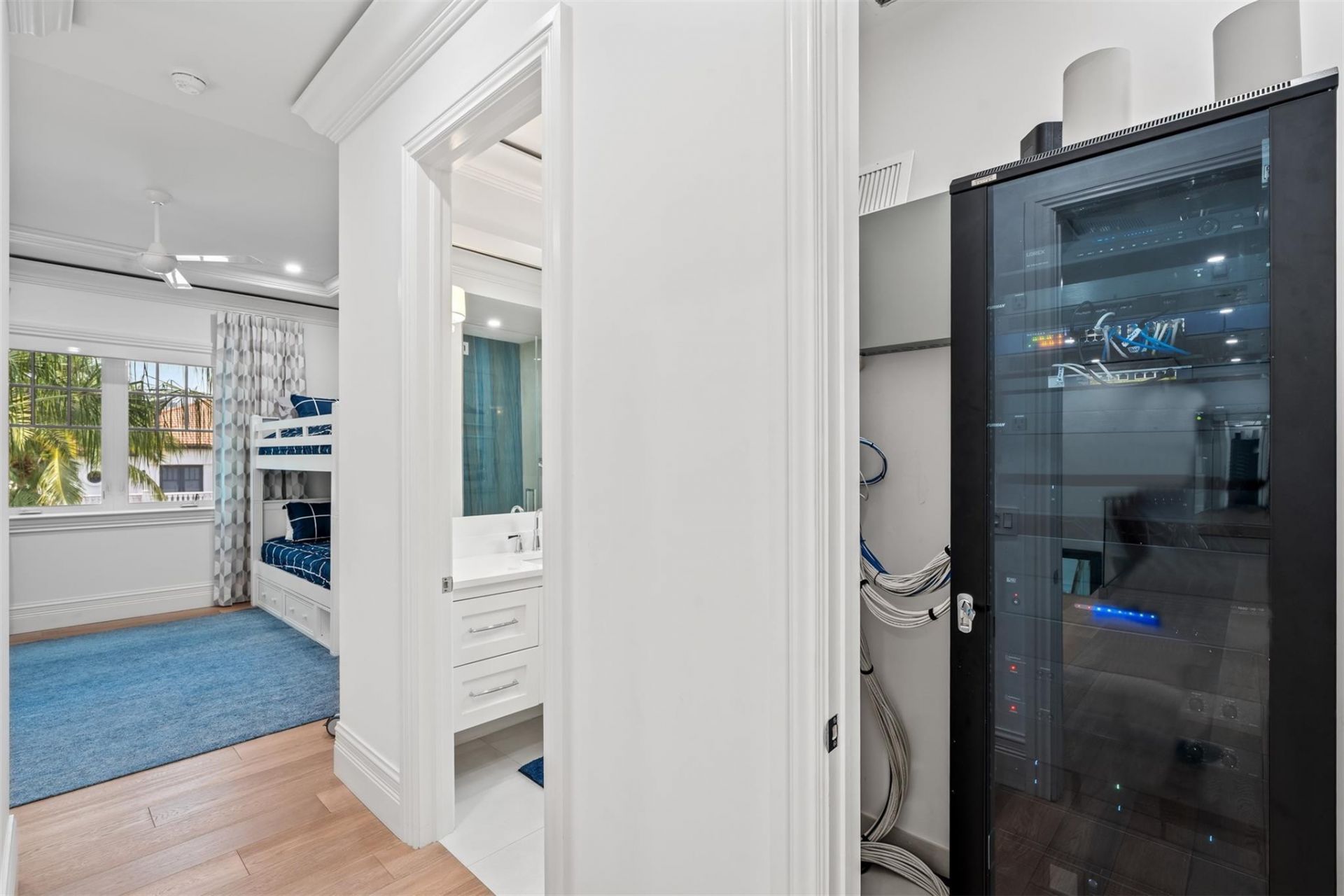 400 Coral Way, Fort Lauderdale, FL 33301 Photo