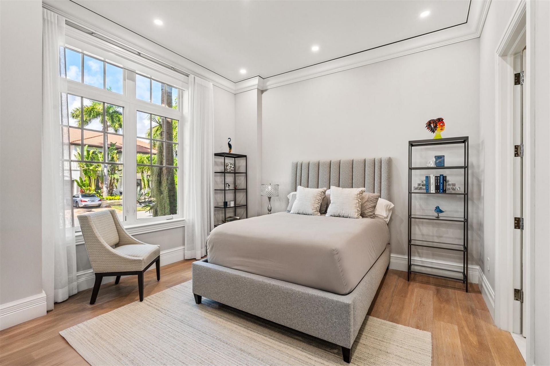 400 Coral Way, Fort Lauderdale, FL 33301 Photo