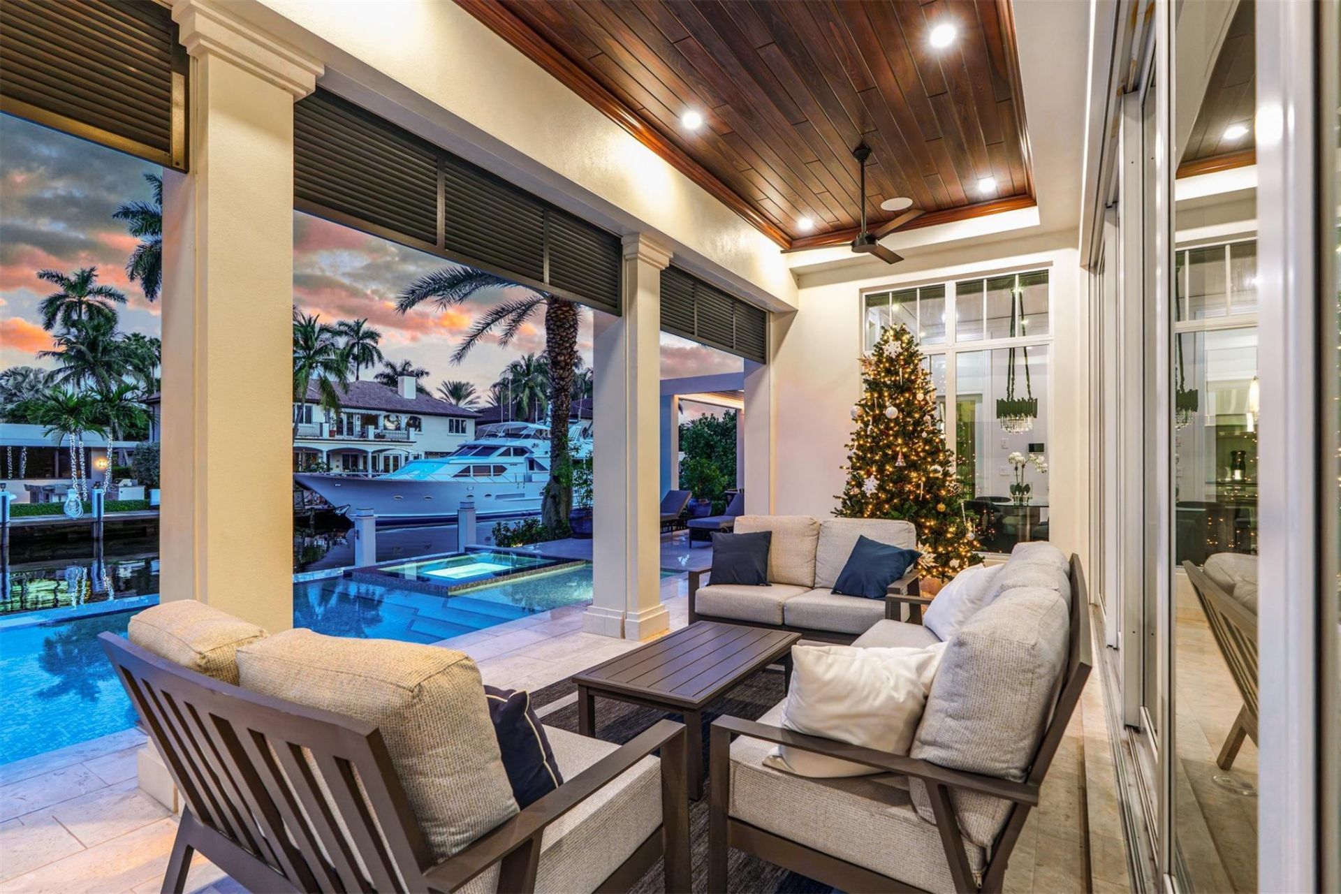 400 Coral Way, Fort Lauderdale, FL 33301 Photo