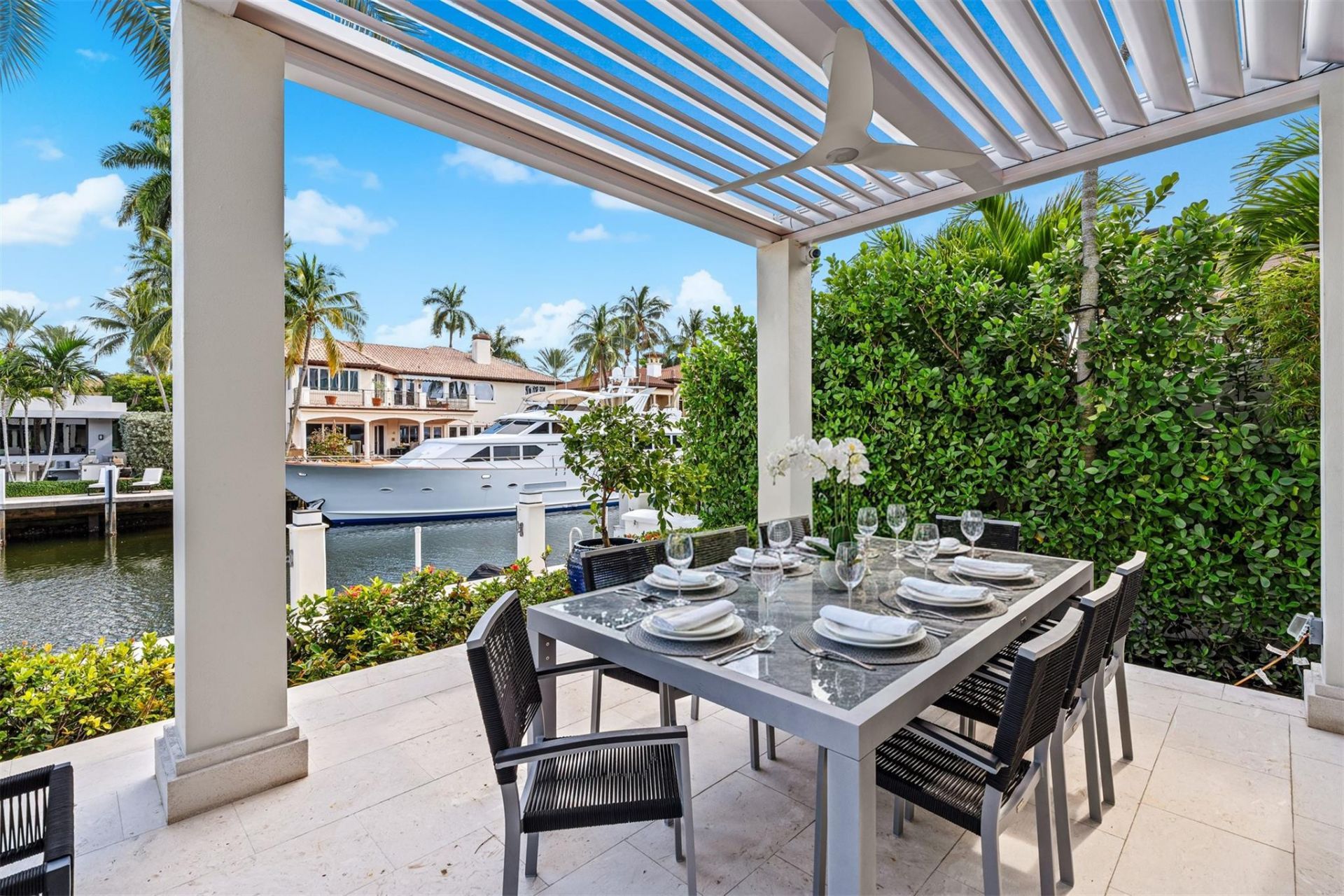 400 Coral Way, Fort Lauderdale, FL 33301 Photo