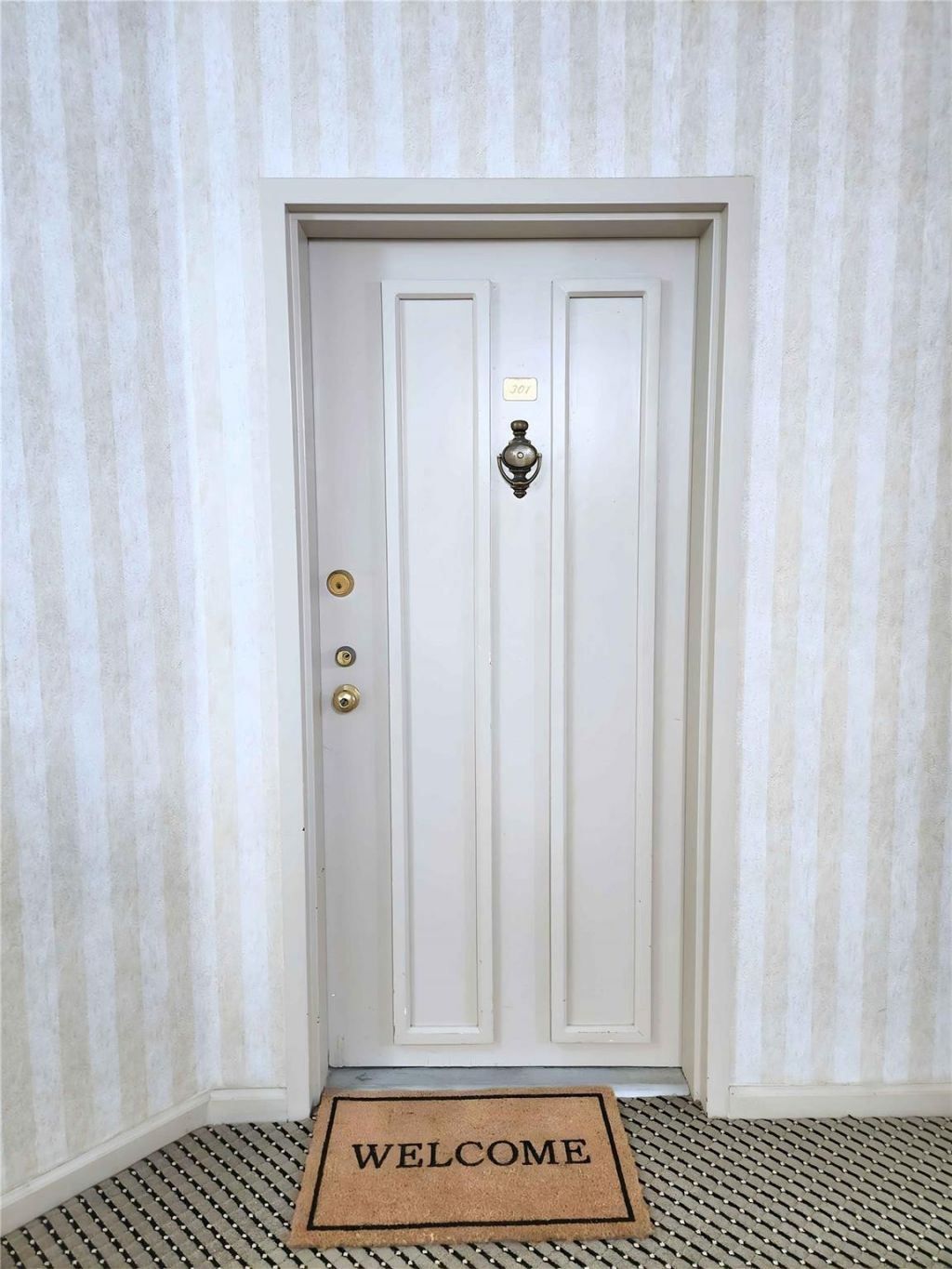 6463 La Costa Drive, Unit 301, Boca Raton, FL 33433 Photo