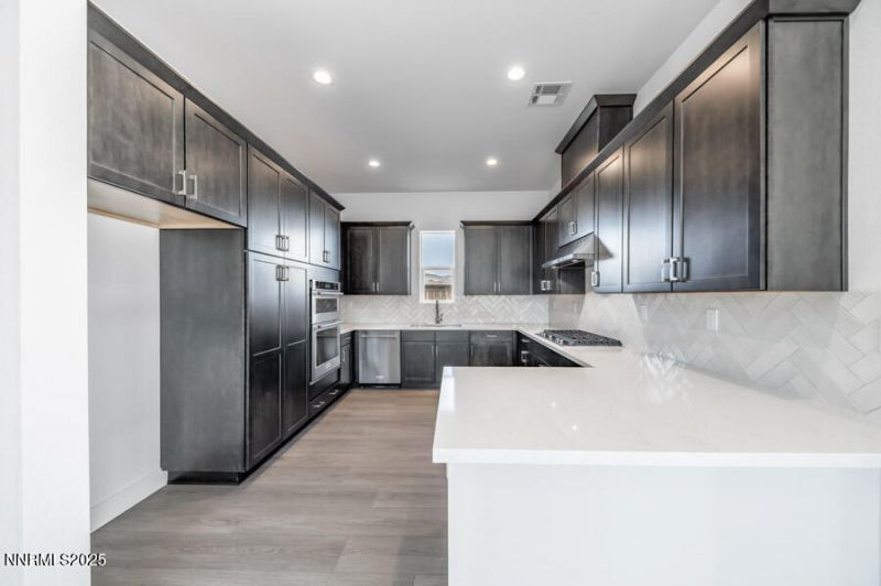 2305 Rocky Anchor Lane, Unit Oakhill 13, Sparks, NV 89436 Photo