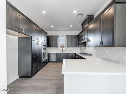 2305 Rocky Anchor Lane, Unit Oakhill 13, Sparks, NV 89436 Photo