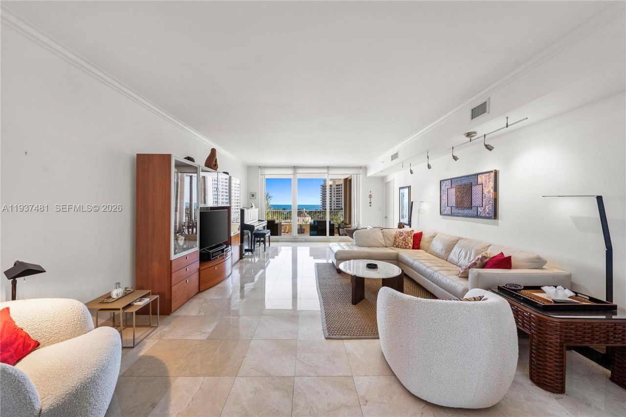 781 Crandon Blvd, Unit 804, Key Biscayne, FL 33149 Photo