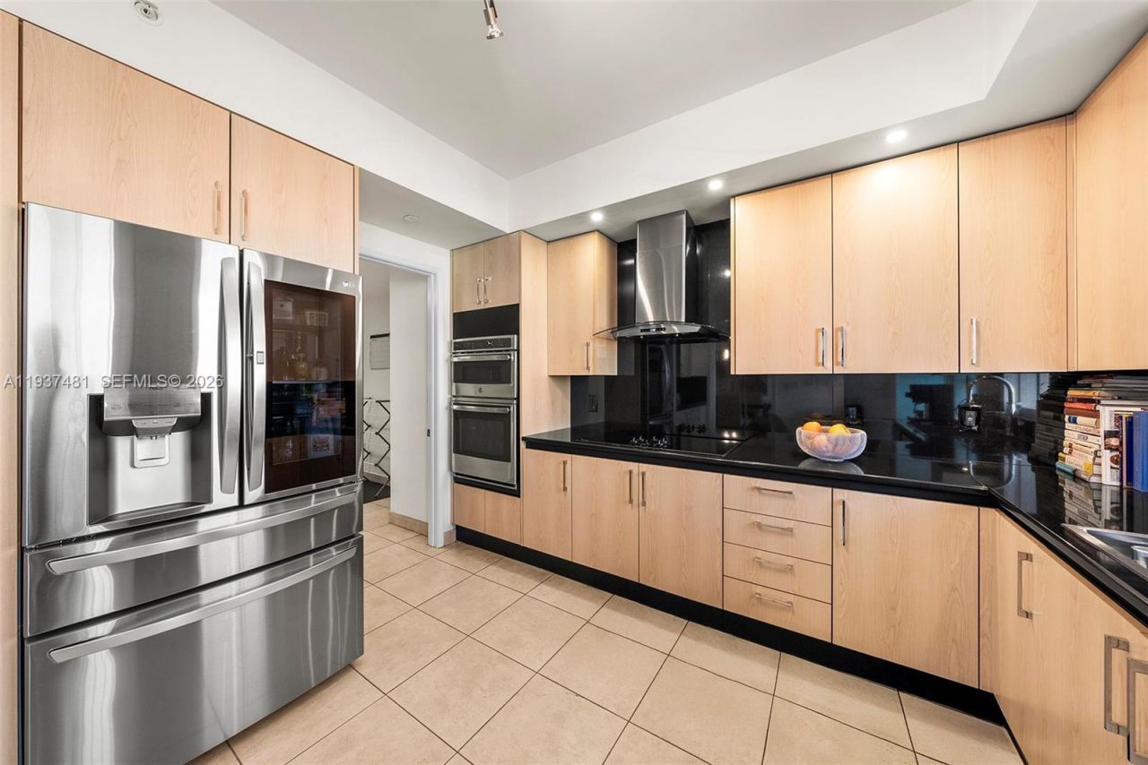 781 Crandon Blvd, Unit 804, Key Biscayne, FL 33149 Photo