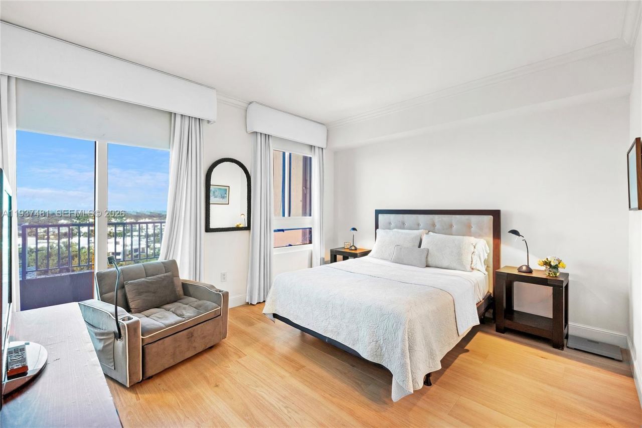 781 Crandon Blvd, Unit 804, Key Biscayne, FL 33149 Photo