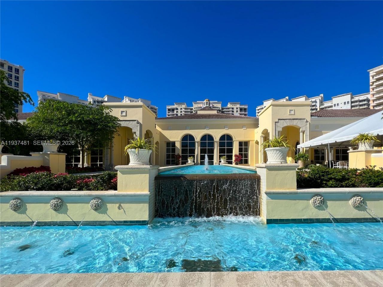 781 Crandon Blvd, Unit 804, Key Biscayne, FL 33149 Photo