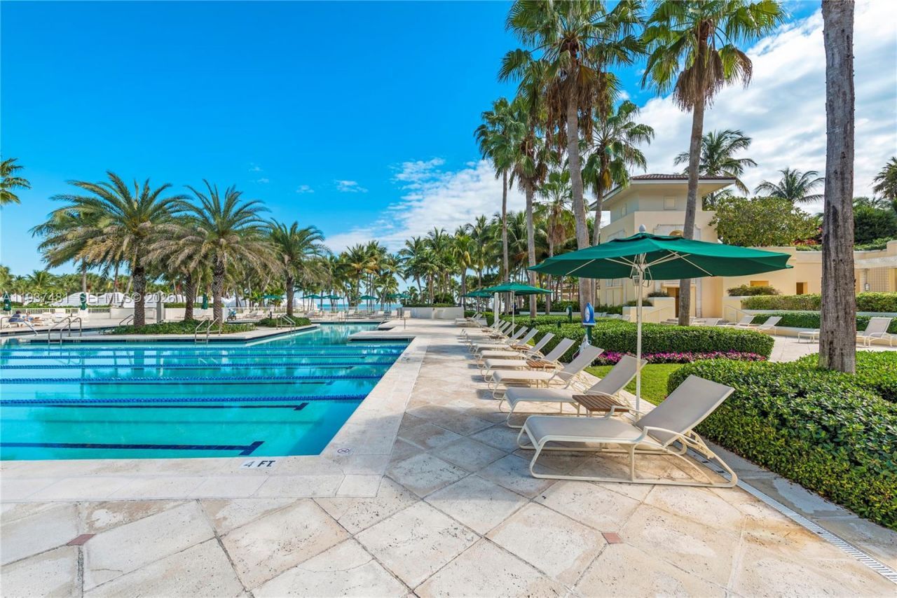 781 Crandon Blvd, Unit 804, Key Biscayne, FL 33149 Photo