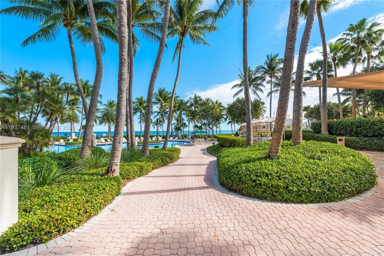 781 Crandon Blvd, Unit 804, Key Biscayne, FL 33149 Photo