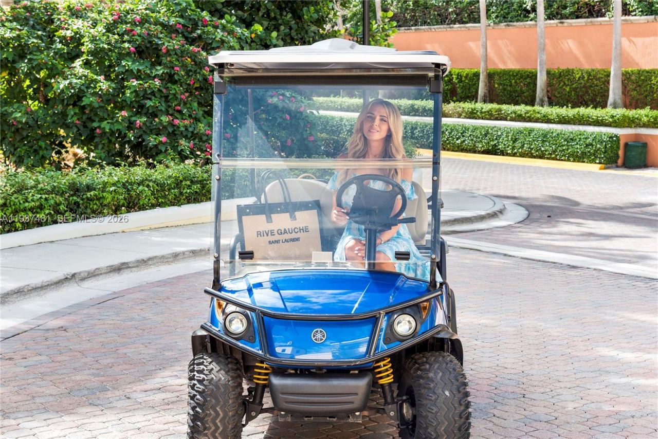 781 Crandon Blvd, Unit 804, Key Biscayne, FL 33149 Photo