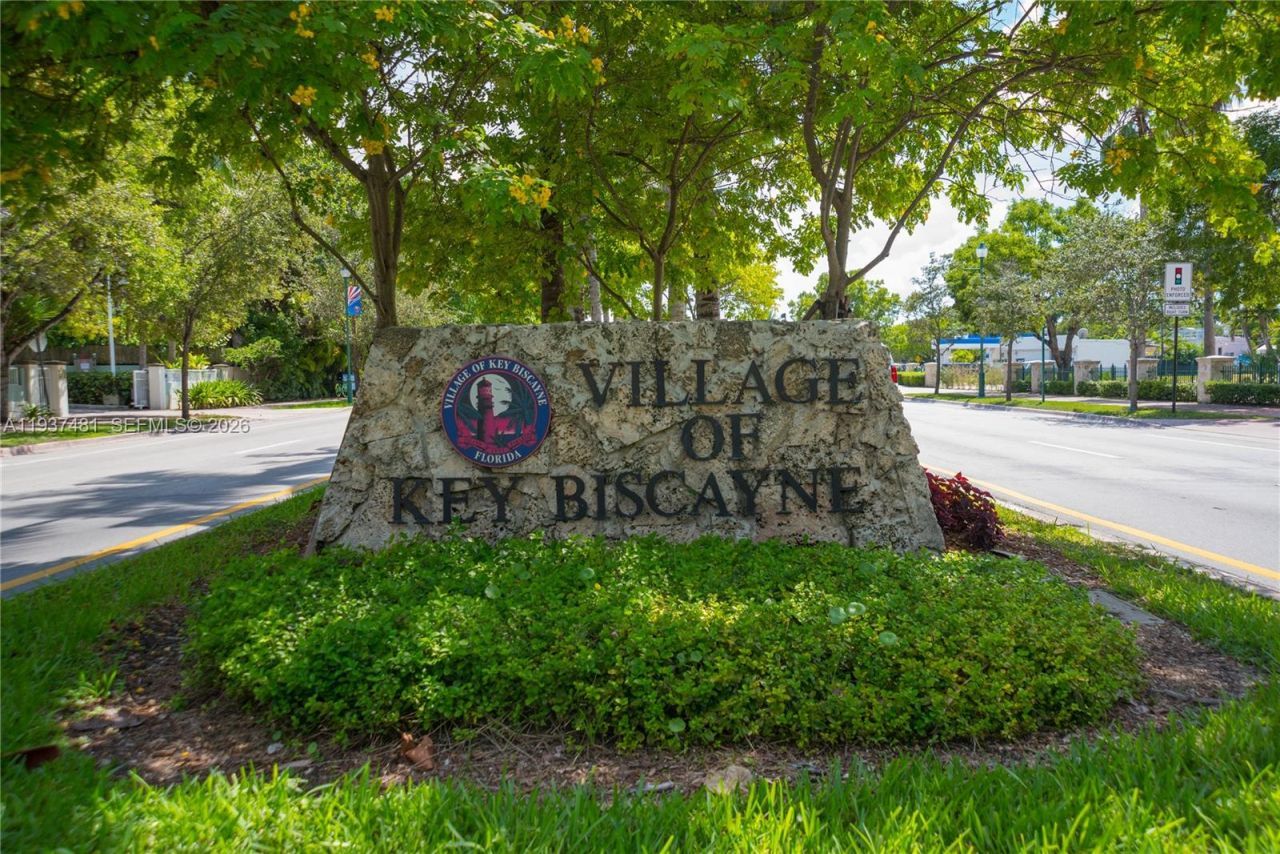 781 Crandon Blvd, Unit 804, Key Biscayne, FL 33149 Photo