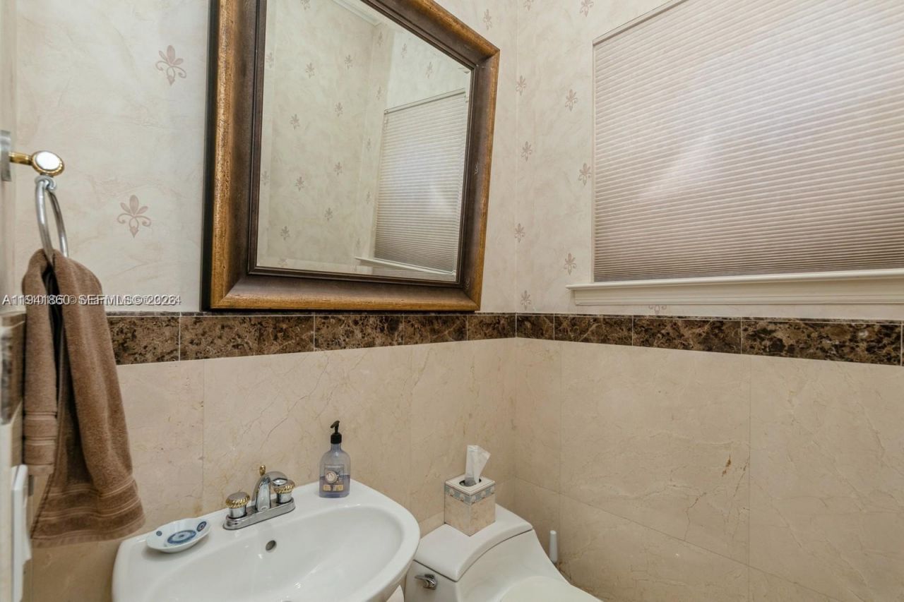 999 N Harbor Vw N, Hollywood, FL 33019 Photo