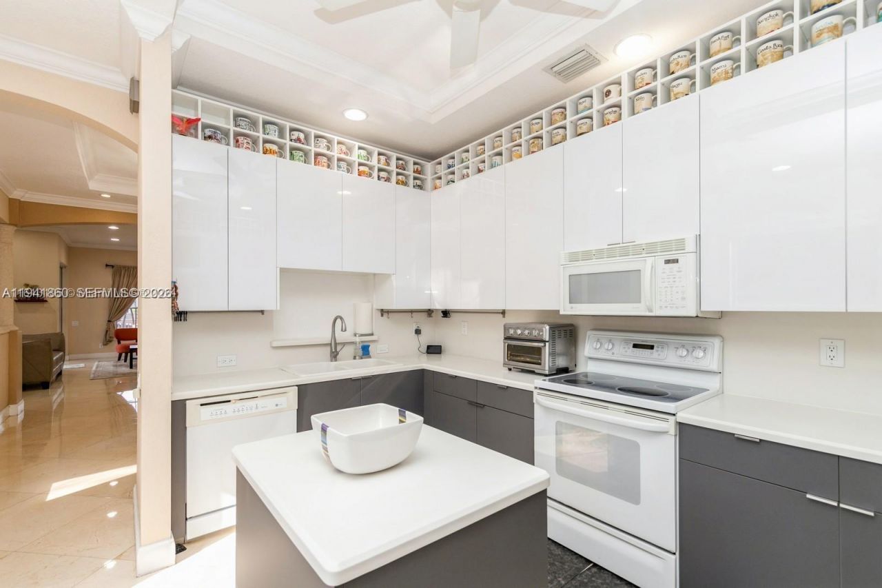 999 N Harbor Vw N, Hollywood, FL 33019 Photo