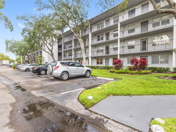 251 SW 132 way, Unit 114H, Pembroke Pines, FL 33027