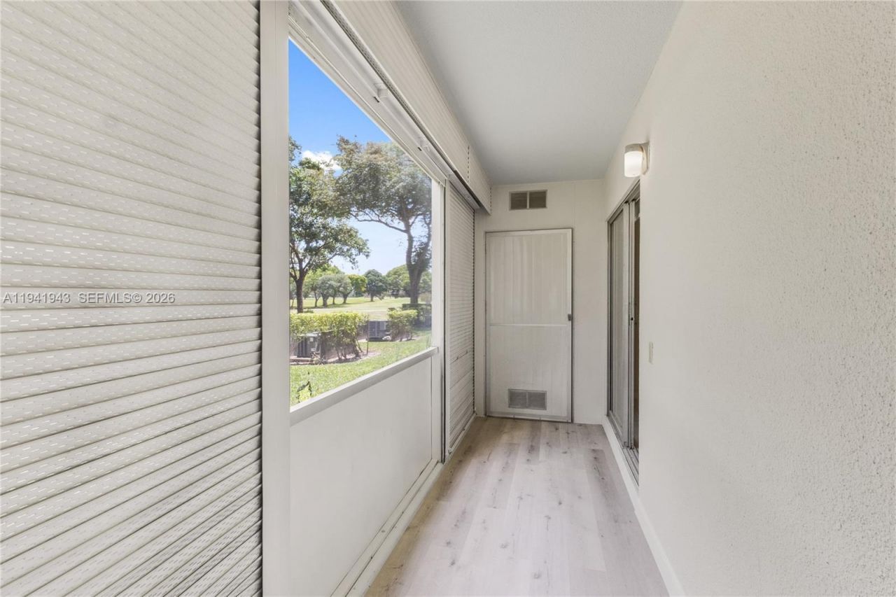 251 SW 132 Way, Unit 114H, Pembroke Pines, FL 33027 Photo