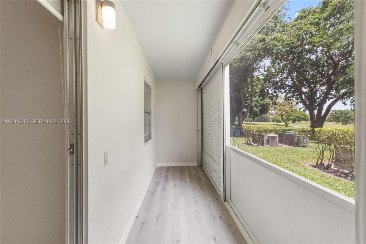 251 SW 132 Way, Unit 114H, Pembroke Pines, FL 33027 Photo