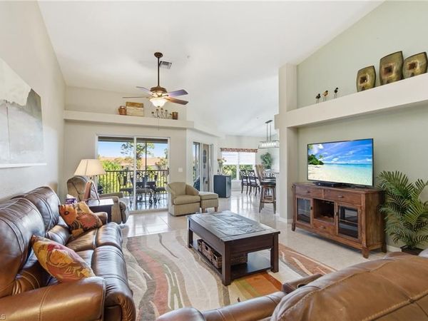 26630 Rosewood Pointe DR, Unit 305, BONITA SPRINGS, FL 34135