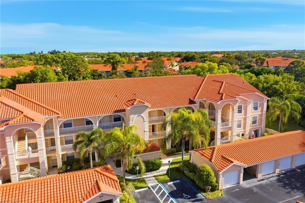 26630 Rosewood Pointe Dr, Unit 305, Bonita Springs, FL 34135 Photo