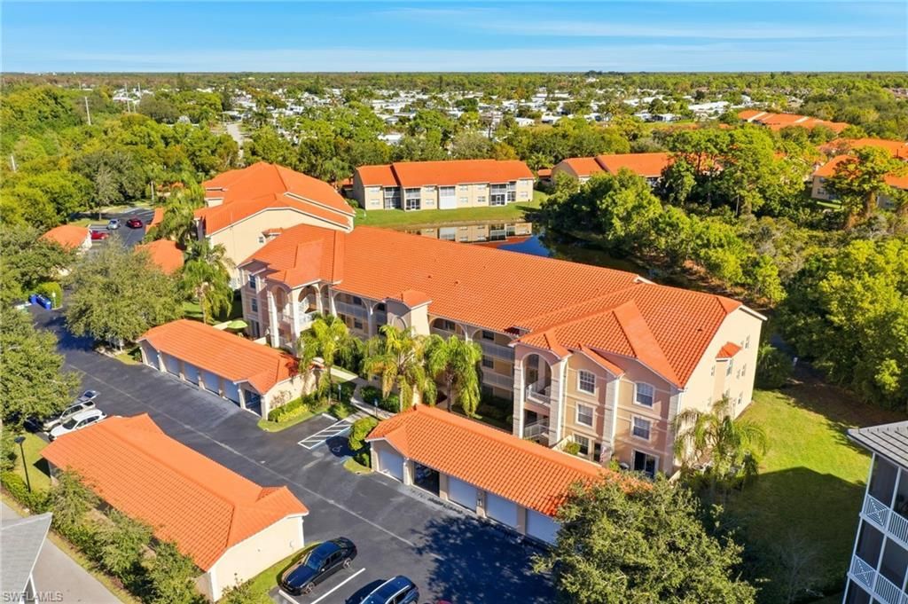 26630 Rosewood Pointe Dr, Unit 305, Bonita Springs, FL 34135 Photo