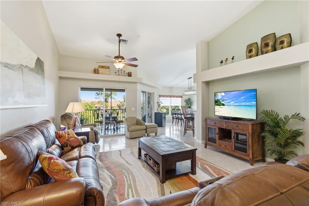 26630 Rosewood Pointe Dr, Unit 305, Bonita Springs, FL 34135 Photo