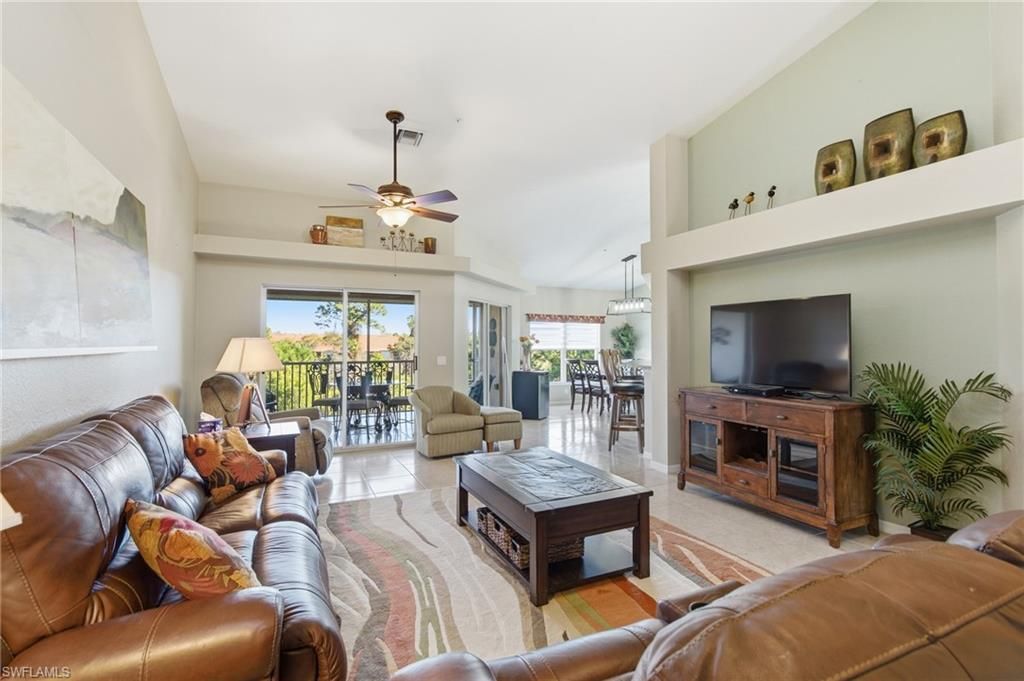 26630 Rosewood Pointe Dr, Unit 305, Bonita Springs, FL 34135 Photo