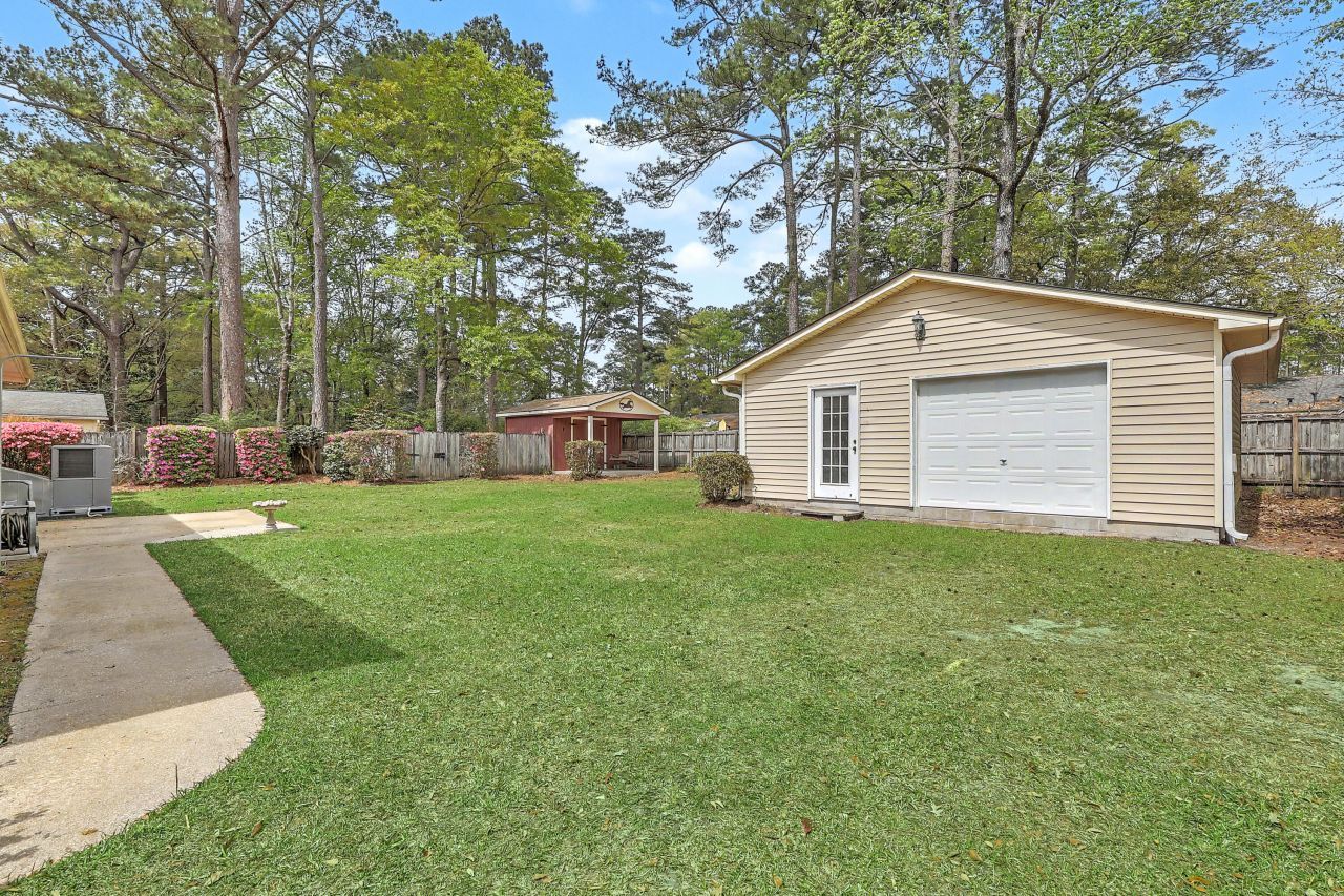 109 Niblick Road Photo 2