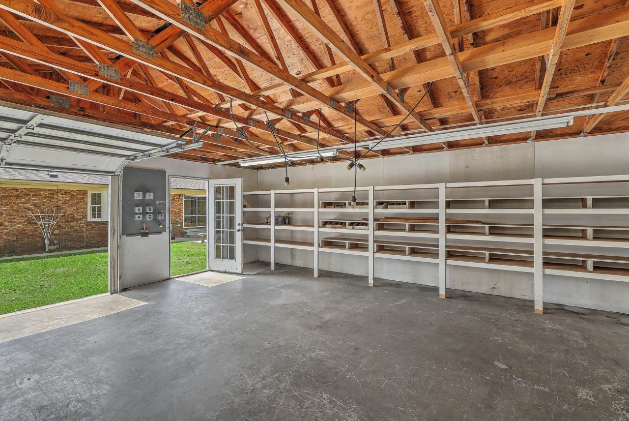 109 Niblick Road Photo 33