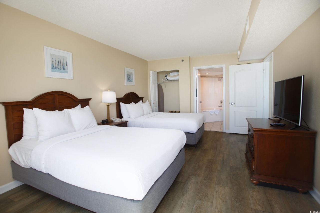 2504 N Ocean Blvd. Photo 9