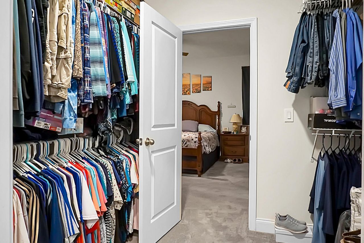 736 E Randolph Street Photo 33